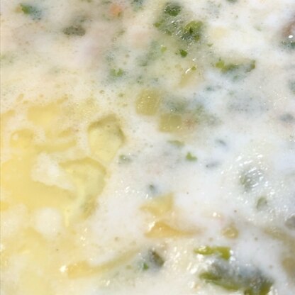 見た目が残念で申し訳ないです…(/ _ ; )

大根＝和なイメージでしたが、
豆乳との相性の良さに♡でした！

美味しいスープ、
ご馳走様でしたーっ。